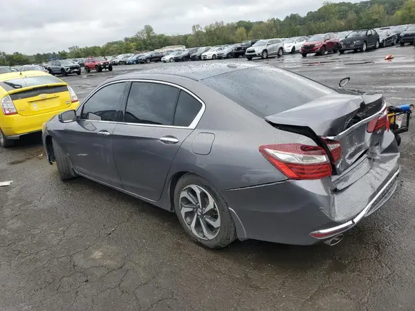 1HGCR3F80HA039499 2017 HONDA ACCORD - Image 2