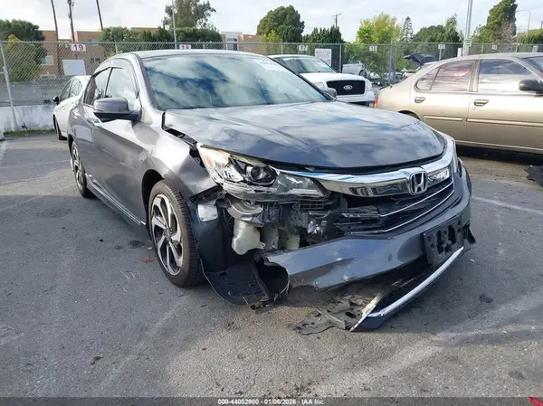 1HGCR3F81GA007899 2016 HONDA ACCORD - Image 1