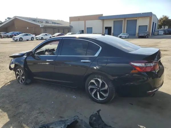 1HGCR3F81GA008275 2016 HONDA ACCORD - Image 2