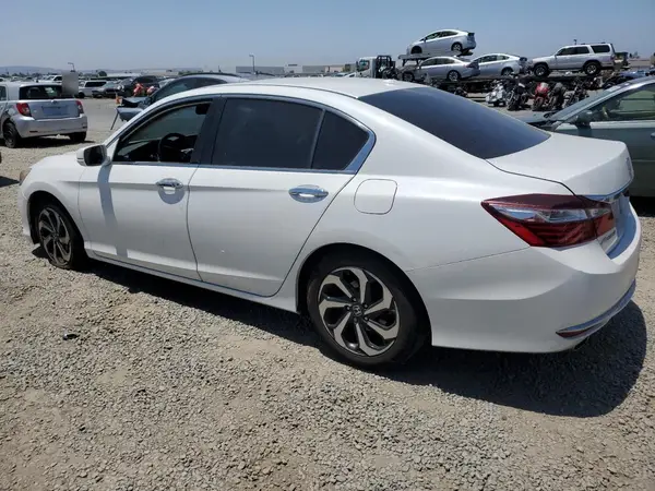 1HGCR3F81GA013007 2016 HONDA ACCORD - Image 2