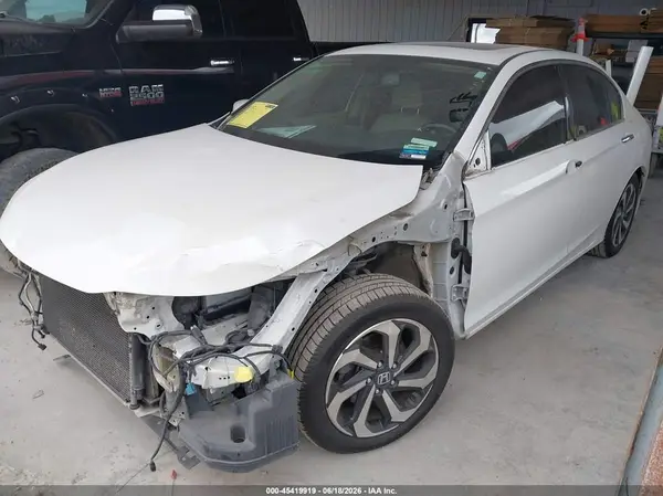 1HGCR3F81GA024752 2016 HONDA ACCORD - Image 2