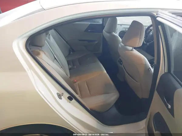 1HGCR3F81GA024752 2016 HONDA ACCORD - Image 8