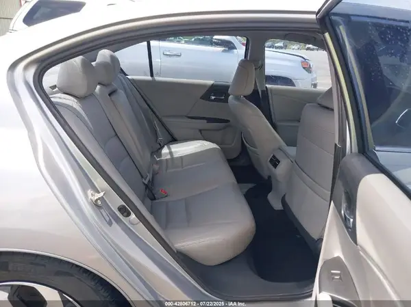1HGCR3F81GA028431 2016 HONDA ACCORD - Image 8
