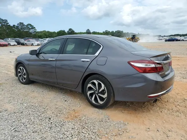 1HGCR3F81HA004485 2017 HONDA ACCORD - Image 2