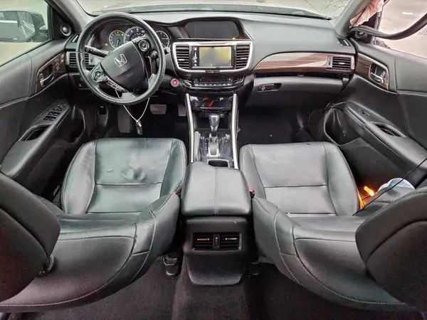 1HGCR3F81HA006267 2017 HONDA ACCORD - Image 8
