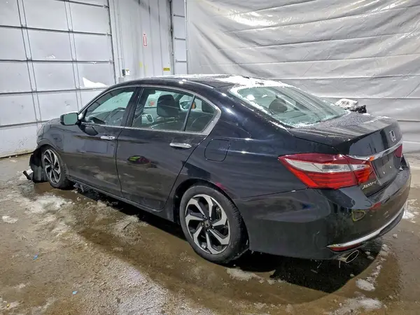 1HGCR3F81HA007371 2017 HONDA ACCORD - Image 2