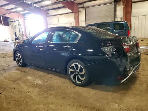 1HGCR3F81HA007788 2017 HONDA ACCORD - Image 2