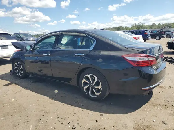 1HGCR3F81HA022453 2017 HONDA ACCORD - Image 2