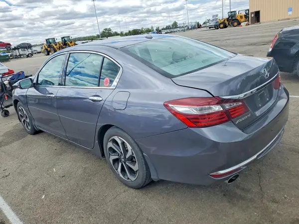 1HGCR3F81HA029371 2017 HONDA ACCORD - Image 2