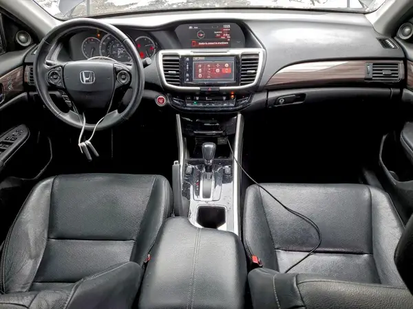 1HGCR3F81HA031511 2017 HONDA ACCORD - Image 8