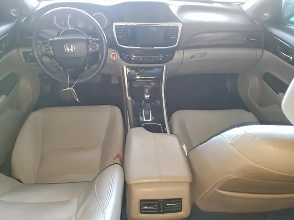 1HGCR3F81HA034456 2017 HONDA ACCORD - Image 8