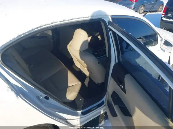 1HGCR3F81HA035915 2017 HONDA ACCORD - Image 8