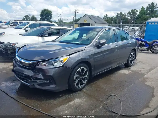 1HGCR3F81HA041133 2017 HONDA ACCORD - Image 2