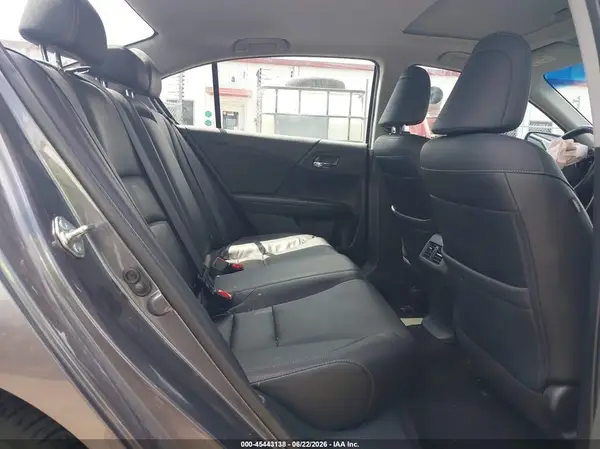 1HGCR3F81HA041133 2017 HONDA ACCORD - Image 8
