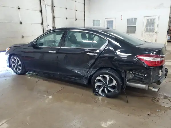 1HGCR3F81HA043660 2017 HONDA ACCORD - Image 2