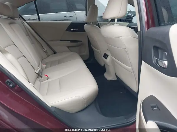 1HGCR3F82GA000685 2016 HONDA ACCORD - Image 8