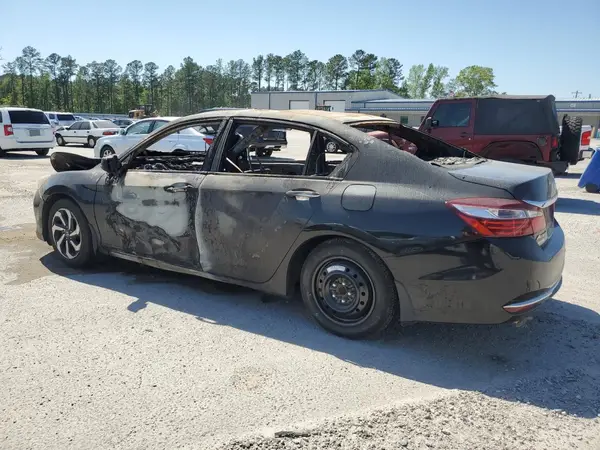 1HGCR3F82GA000931 2016 HONDA ACCORD - Image 2