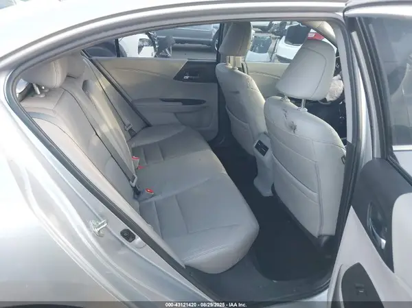 1HGCR3F82GA017972 2016 HONDA ACCORD - Image 8