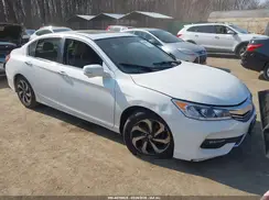 1HGCR3F82GA019818 2016 HONDA ACCORD