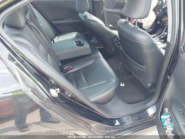 1HGCR3F82GA024517 2016 HONDA ACCORD - Image 8