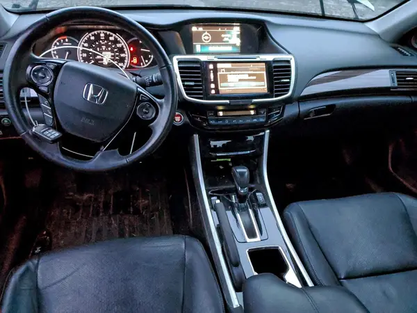 1HGCR3F82HA001448 2017 HONDA ACCORD - Image 8