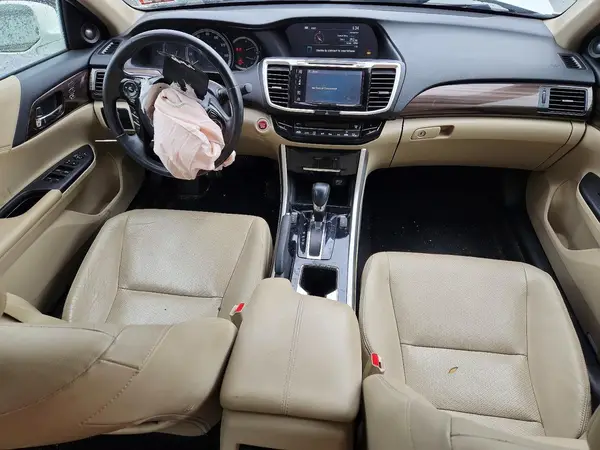 1HGCR3F82HA001630 2017 HONDA ACCORD - Image 8