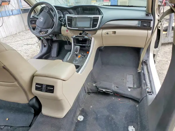 1HGCR3F82HA012952 2017 HONDA ACCORD - Image 8