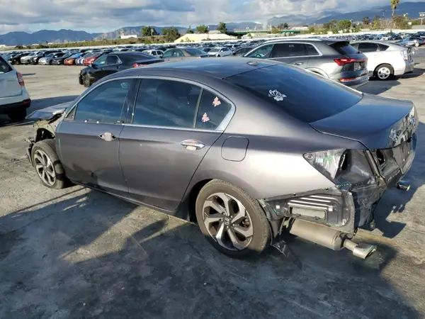 1HGCR3F82HA019500 2017 HONDA ACCORD - Image 2