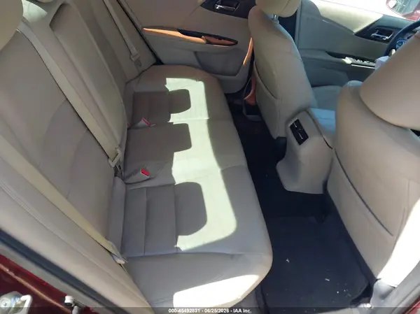 1HGCR3F82HA024955 2017 HONDA ACCORD - Image 8