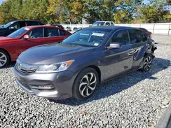 1HGCR3F82HA033932 2017 HONDA ACCORD
