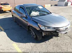 1HGCR3F82HA038385 2017 HONDA ACCORD