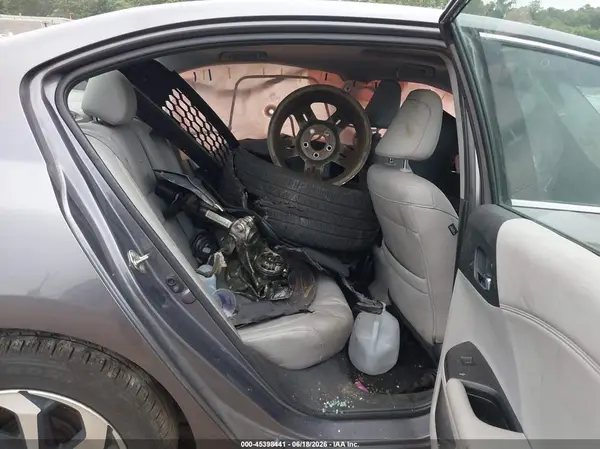 1HGCR3F82HA042517 2017 HONDA ACCORD - Image 8