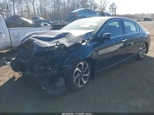 1HGCR3F83GA017995 2016 HONDA ACCORD - Image 2