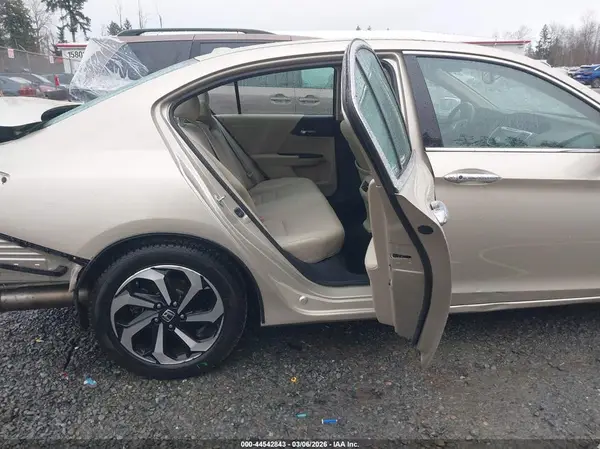1HGCR3F83GA034781 2016 HONDA ACCORD - Image 8