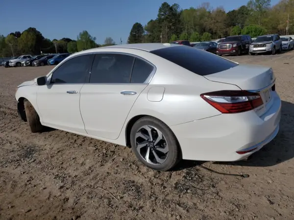 1HGCR3F83GA035719 2016 HONDA ACCORD - Image 2