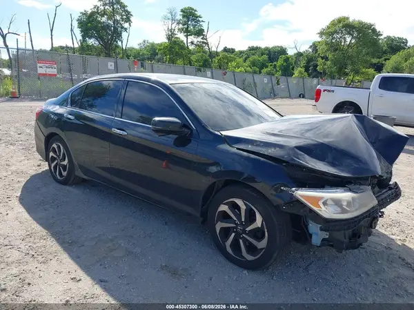 1HGCR3F83HA001314 2017 HONDA ACCORD - Image 1