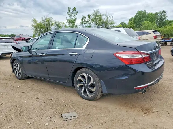 1HGCR3F83HA001930 2017 HONDA ACCORD - Image 2