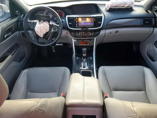 1HGCR3F83HA010045 2017 HONDA ACCORD - Image 8