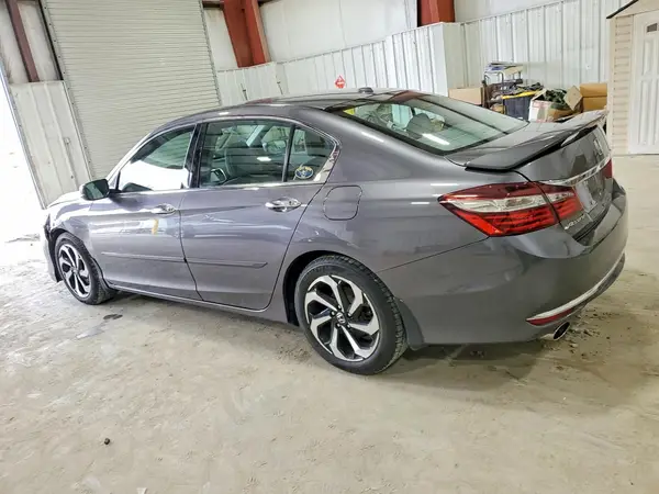 1HGCR3F83HA019179 2017 HONDA ACCORD - Image 2