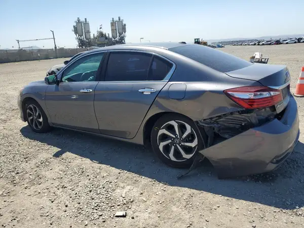 1HGCR3F83HA019943 2017 HONDA ACCORD - Image 2
