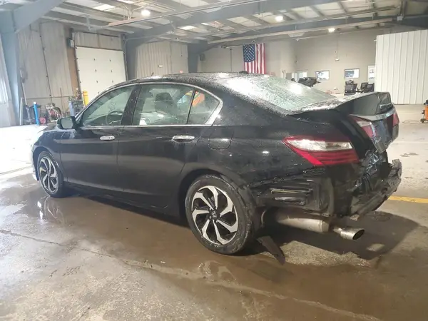 1HGCR3F83HA022437 2017 HONDA ACCORD - Image 2