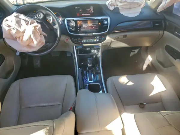 1HGCR3F83HA025175 2017 HONDA ACCORD - Image 8