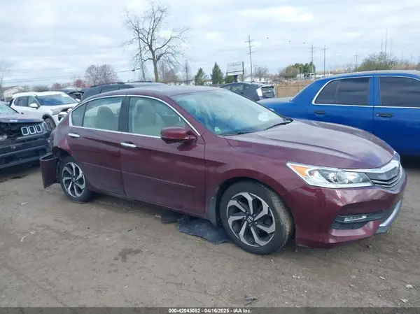1HGCR3F83HA032076 2017 HONDA ACCORD - Image 1