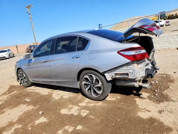 1HGCR3F83HA032661 2017 HONDA ACCORD - Image 2