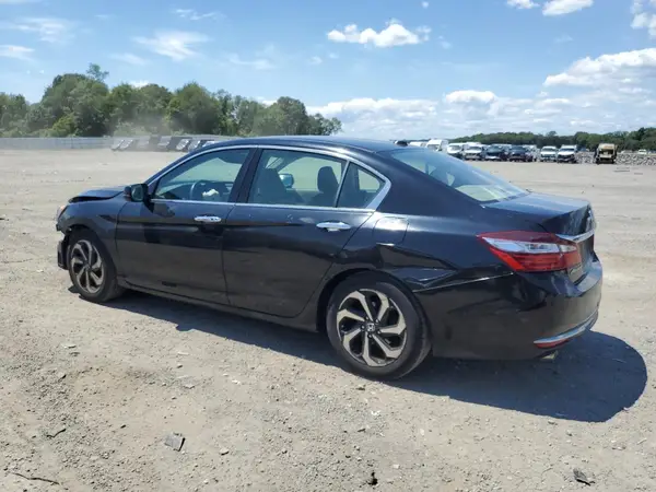 1HGCR3F83HA033762 2017 HONDA ACCORD - Image 2
