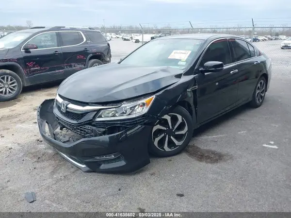 1HGCR3F83HA035186 2017 HONDA ACCORD - Image 2