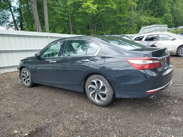 1HGCR3F83HA044227 2017 HONDA ACCORD - Image 2