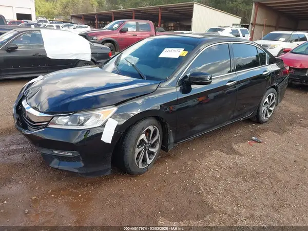 1HGCR3F84GA003667 2016 HONDA ACCORD - Image 2