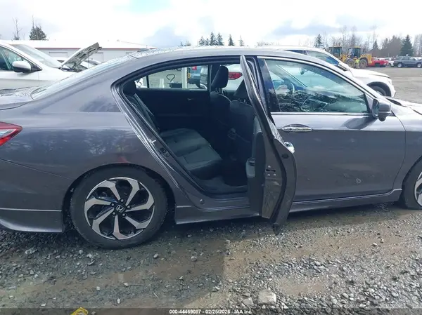 1HGCR3F84GA007914 2016 HONDA ACCORD - Image 8