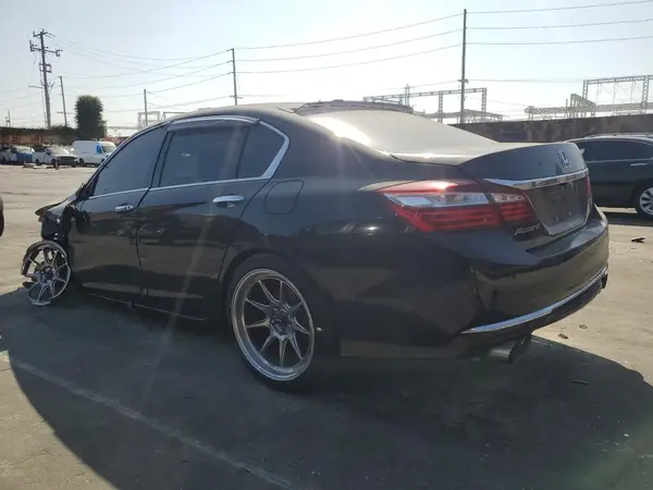 1HGCR3F84GA011445 2016 HONDA ACCORD - Image 2